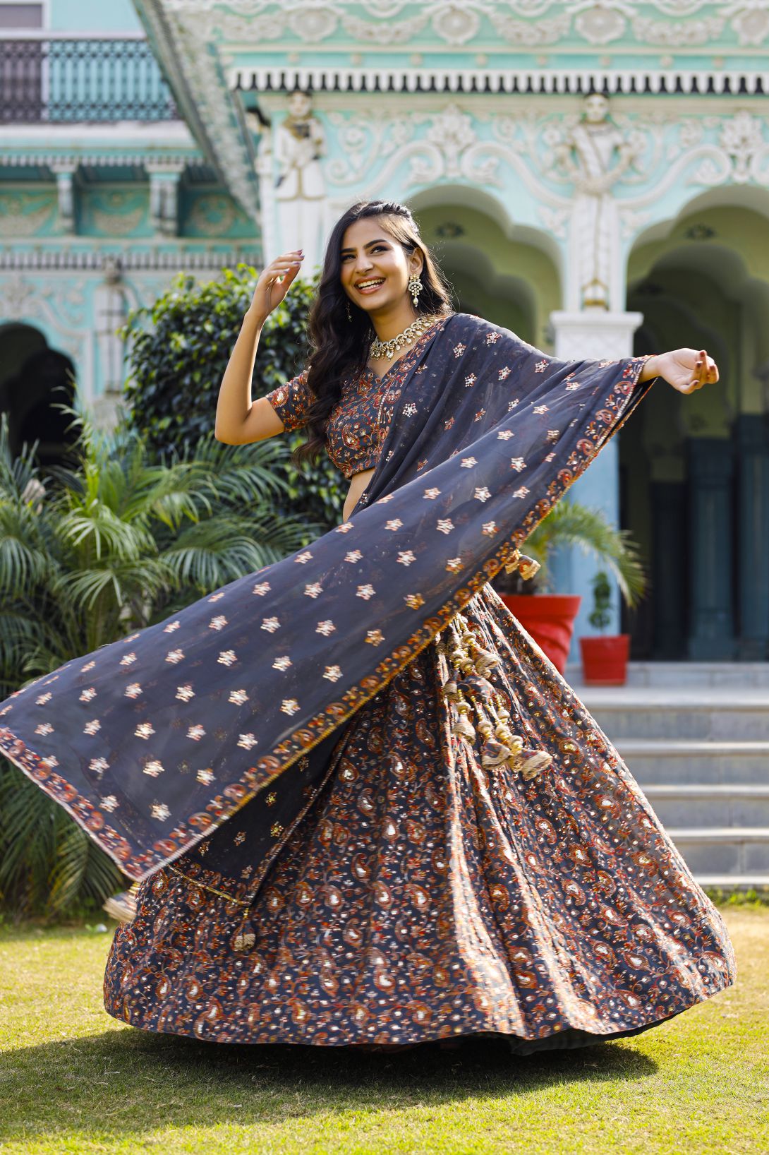 Shara Multy Thread Work Lehenga Set